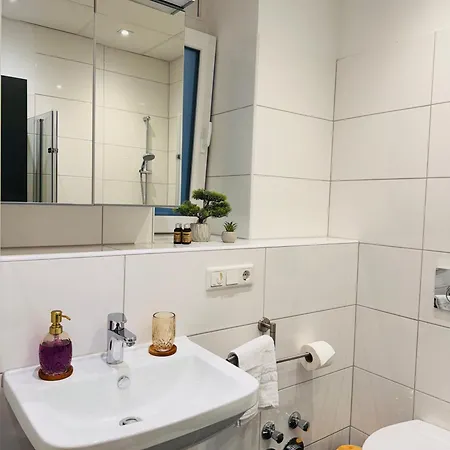 Appartement Klassen - Designer Altbau Mit 2 - Naehe Zentrum Und Rhein *