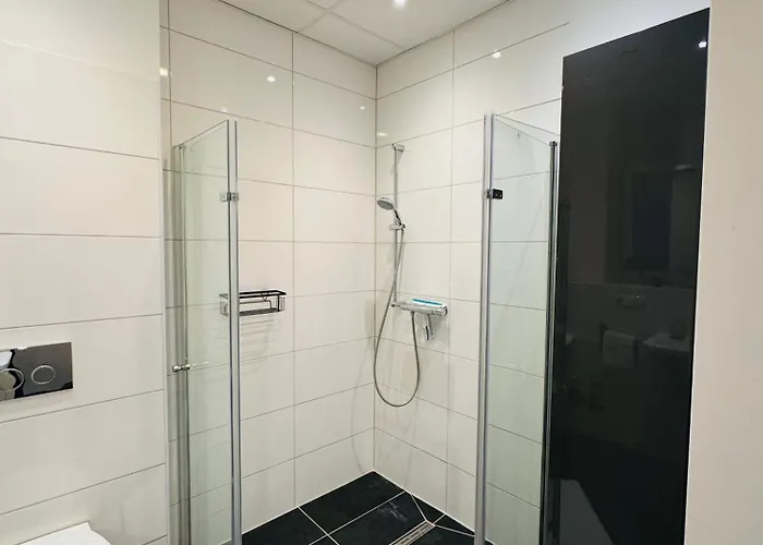 Klassen - Designer Altbau Mit 2 - Naehe Zentrum Und Rhein Apartamento *