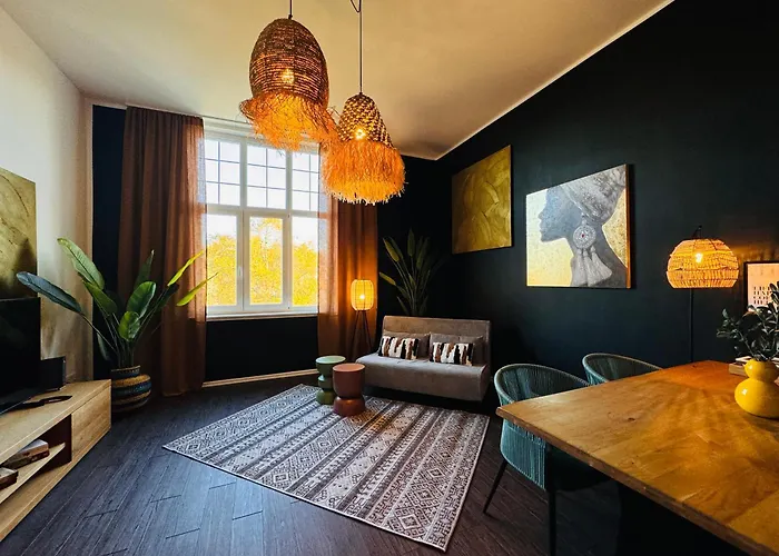 Klassen - Designer Altbau Mit 2 - Naehe Zentrum Und Rhein *